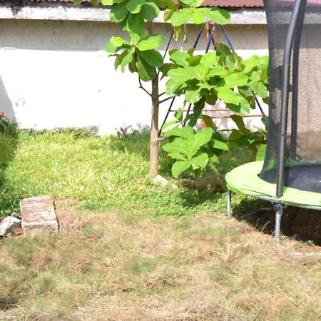 Fully Aircondition 3Bed Villa- A C- Wifi- Hotwater Freetown Exterior photo